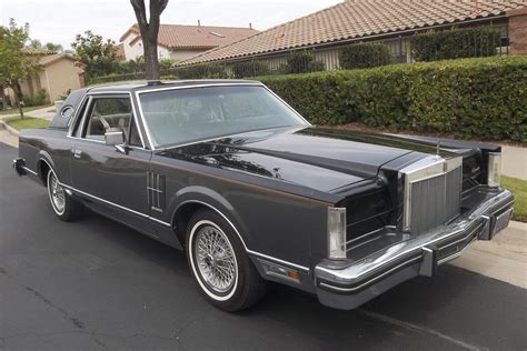 1982 lincoln mark vi givenchy|1981 Lincoln Mark VI Givenchy Edition .